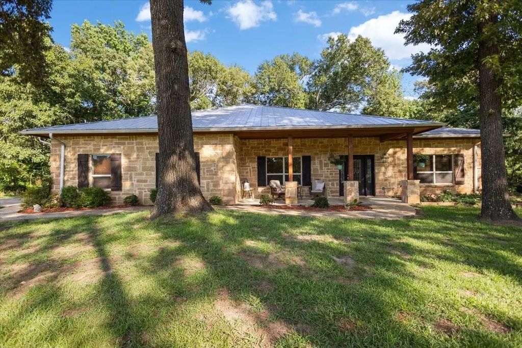 18598 Fm 1804, Lindale
