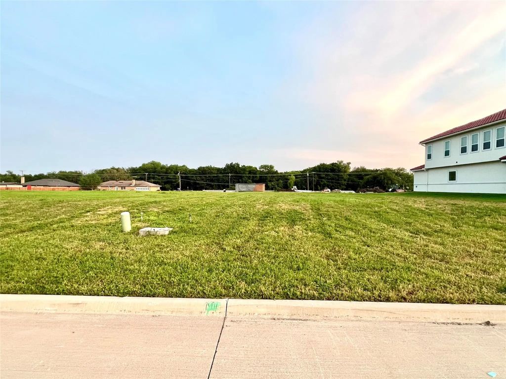 200 Osman Drive, Murphy