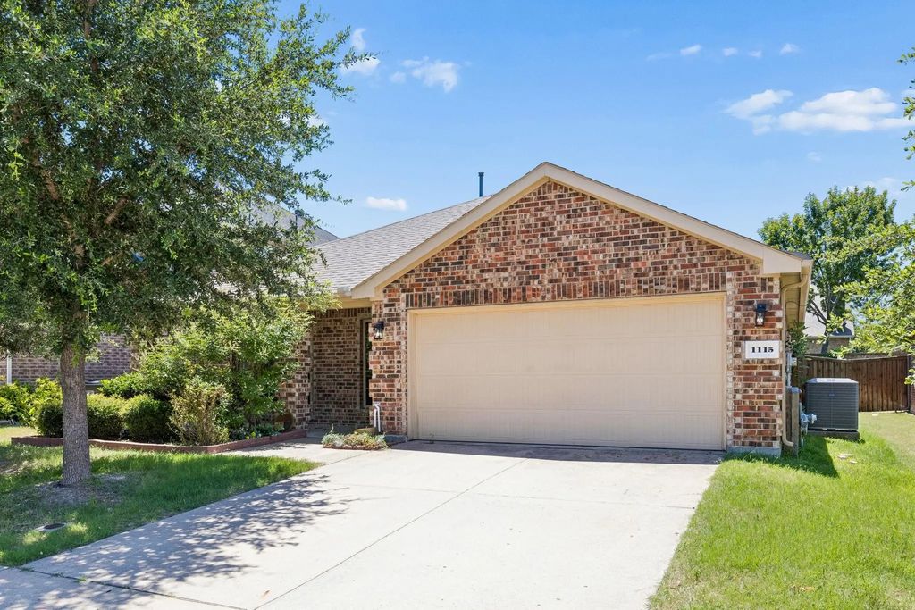 1115 Dickenson Drive, Melissa