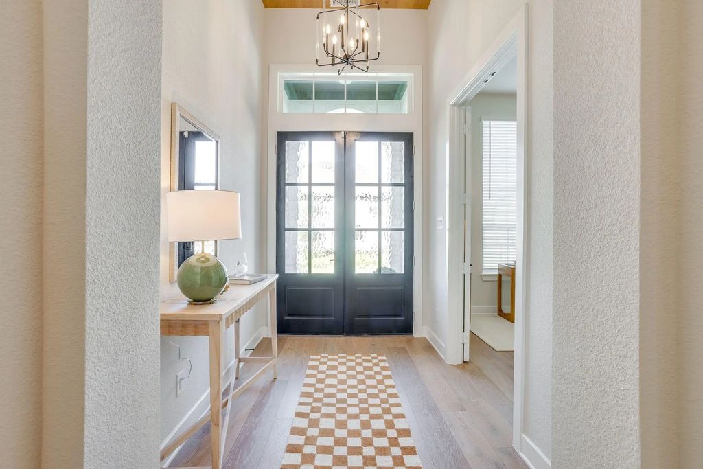 2137 Rolling Oaks Drive, Fort Worth