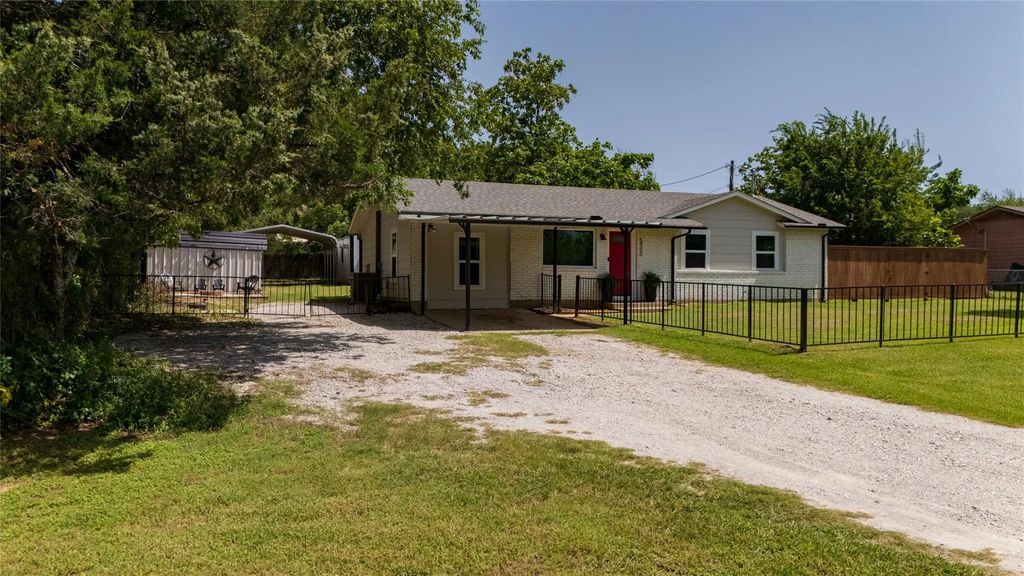 5955 Fm 678, Gainesville