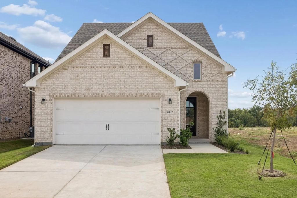 4873 Dee Street, Celina