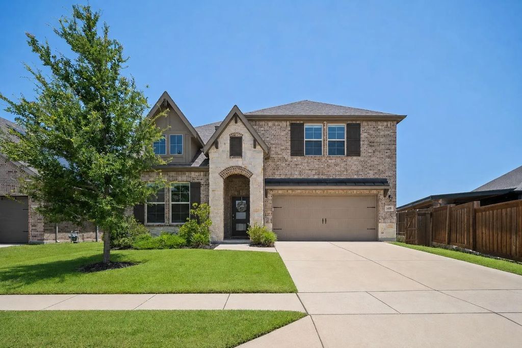 1409 Crossford Trail, Forney