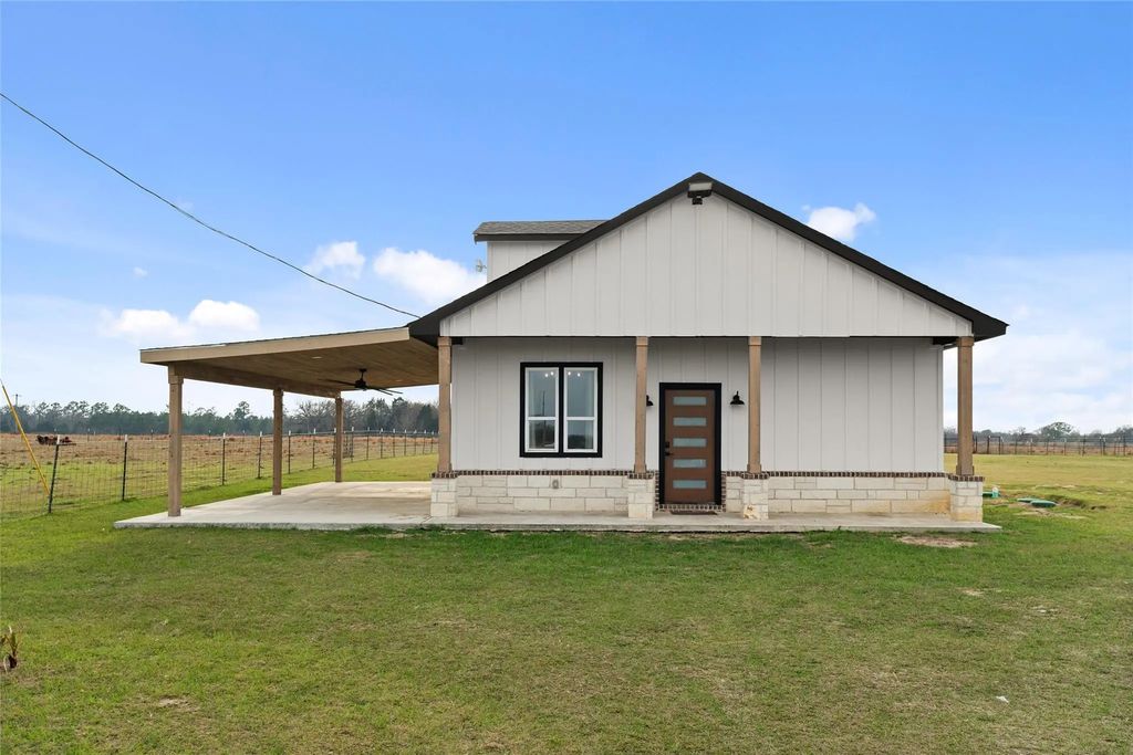 2340 Vz County 1905, Fruitvale