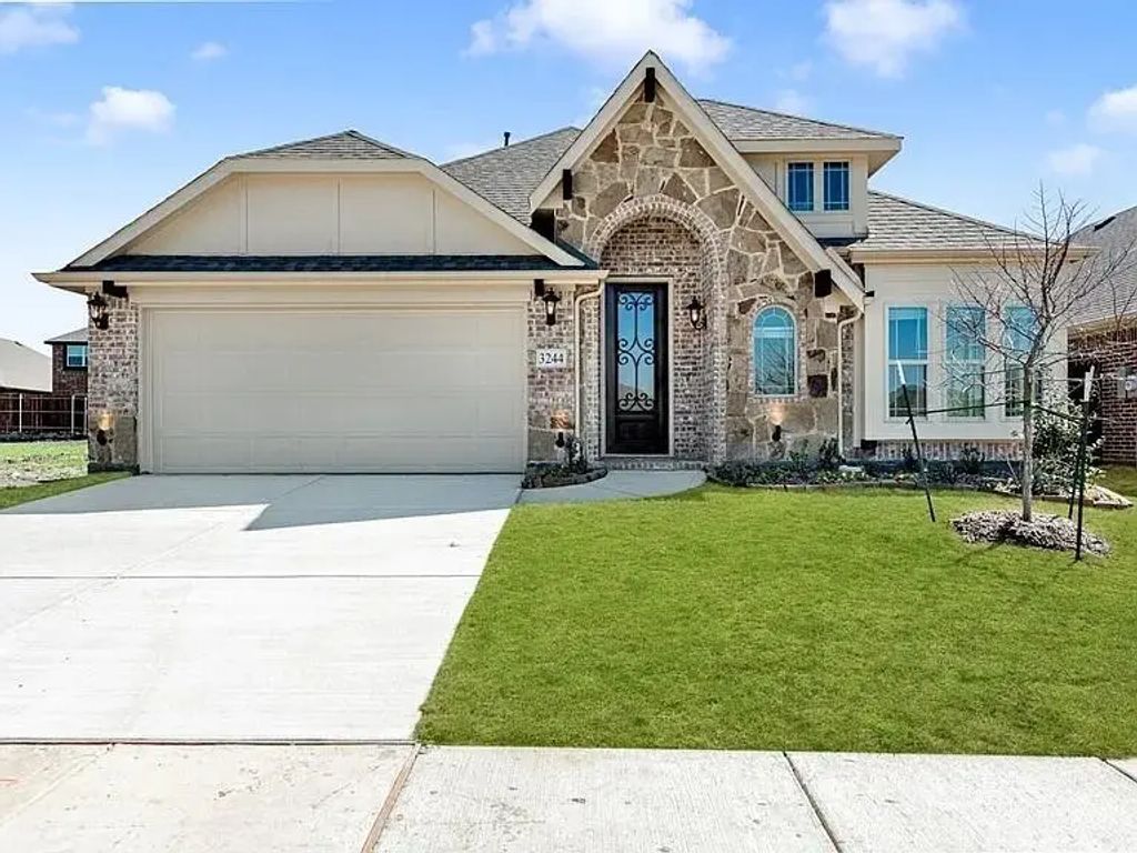 3244 Southampton Drive, Mesquite