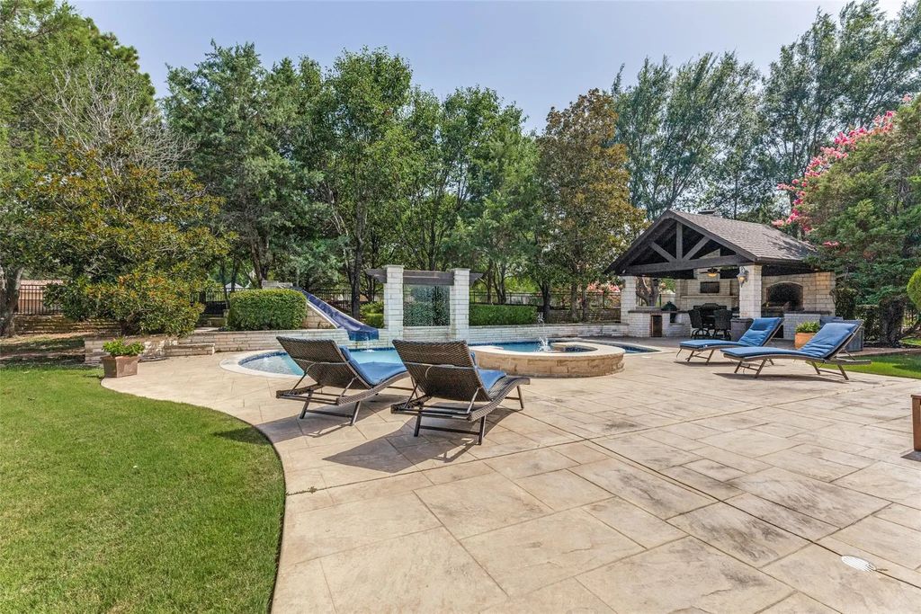 1612 Fair Oaks Drive, Westlake