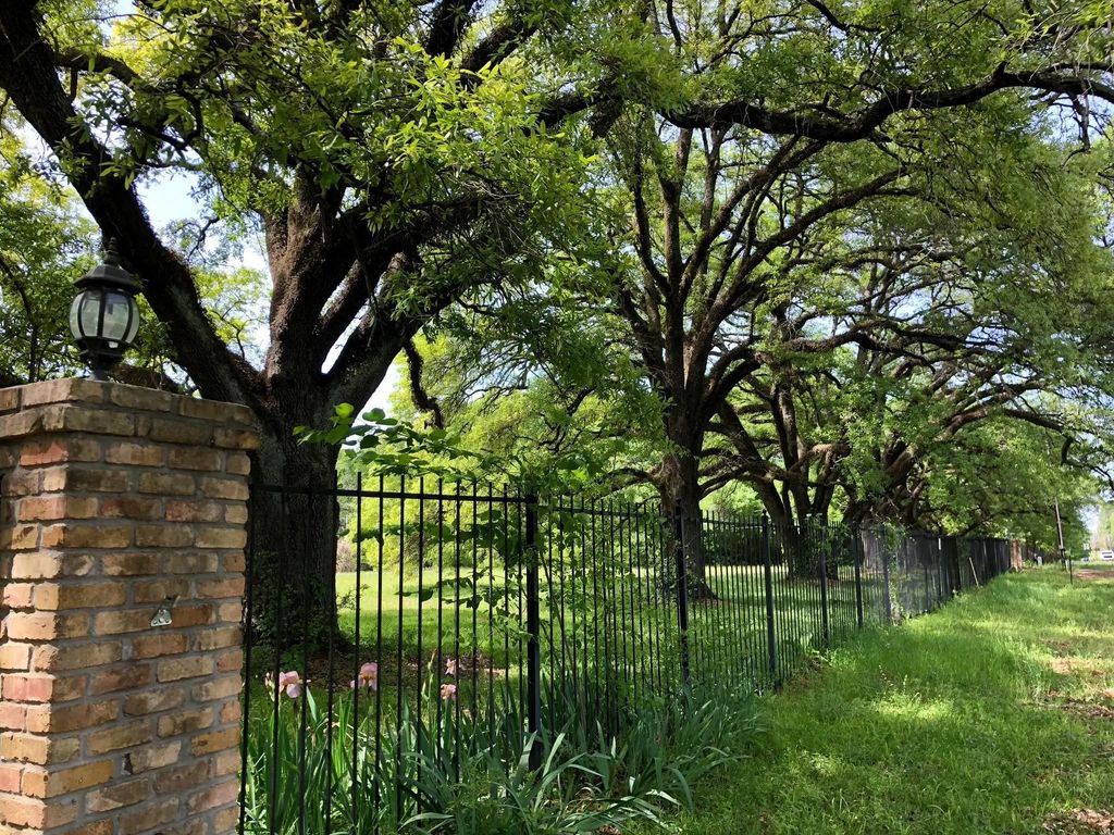 3414 Curtis Lane, Shreveport