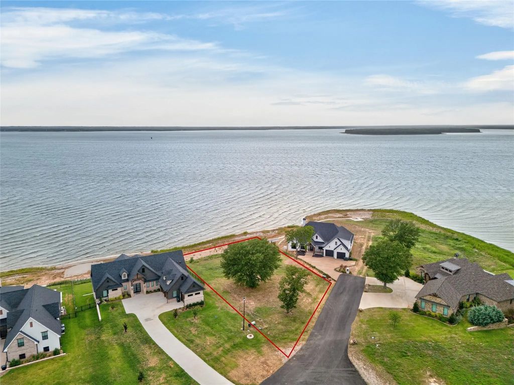 1548 Shoreline Drive, Mabank