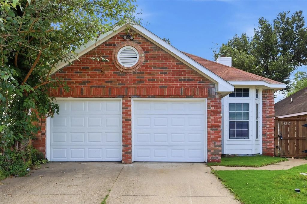 4215 Scarsdale Lane, Dallas