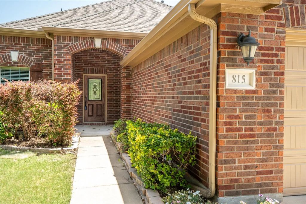 815 Horizon Ridge Circle, Little Elm
