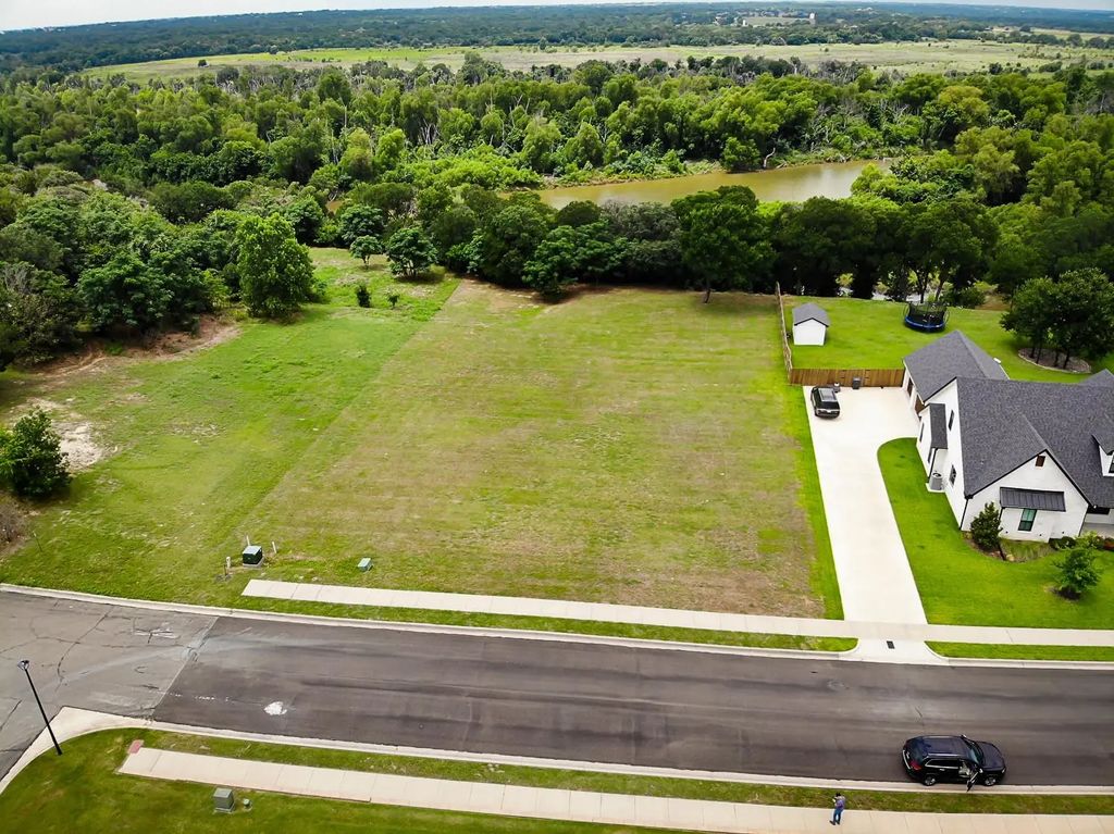 8312 Spicewood Springs Road, Waco