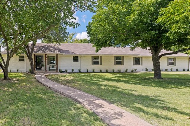 2601 Sherri Lane, Flower Mound