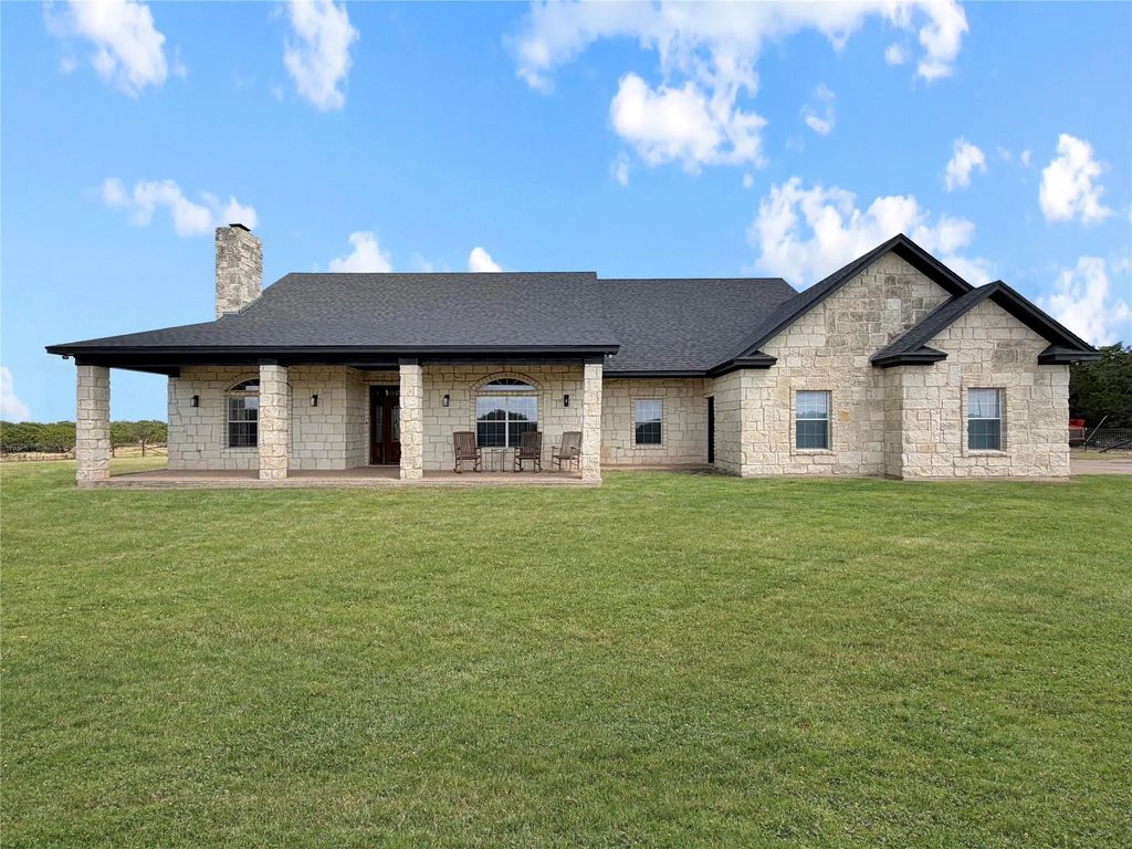 1008 Bosque Ridge Road, Crawford