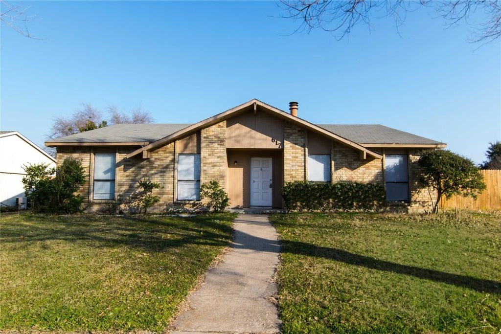 617 Via Del Sur, Mesquite