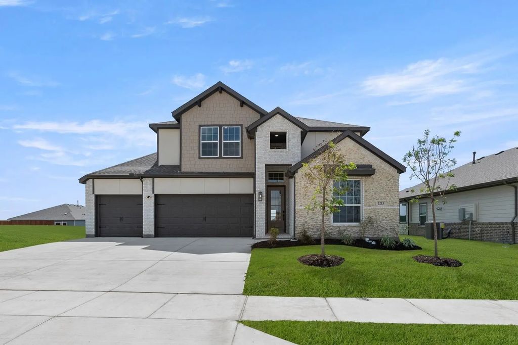 5253 Valkaria Street, Fort Worth