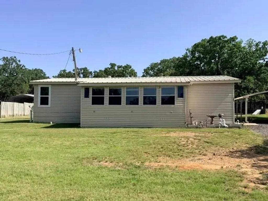 168 Catfish Trail, Bowie