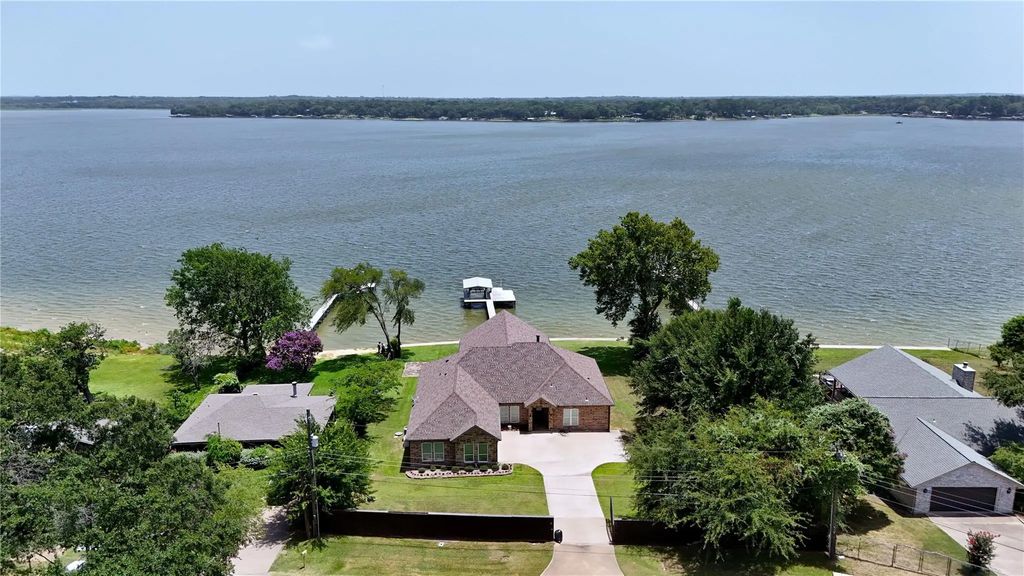 108 The Lee Way, Gun Barrel City