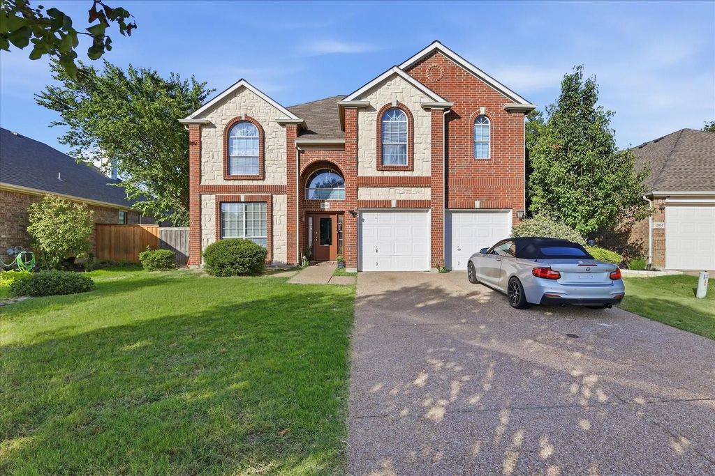 2808 N Camino Lagos, Grand Prairie