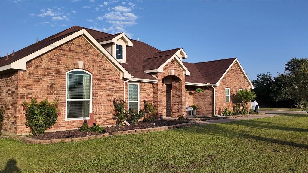 354 Geren Drive, Lavon