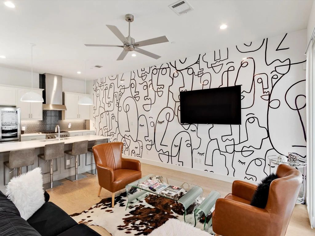 5605 Bryan Parkway 104, Dallas
