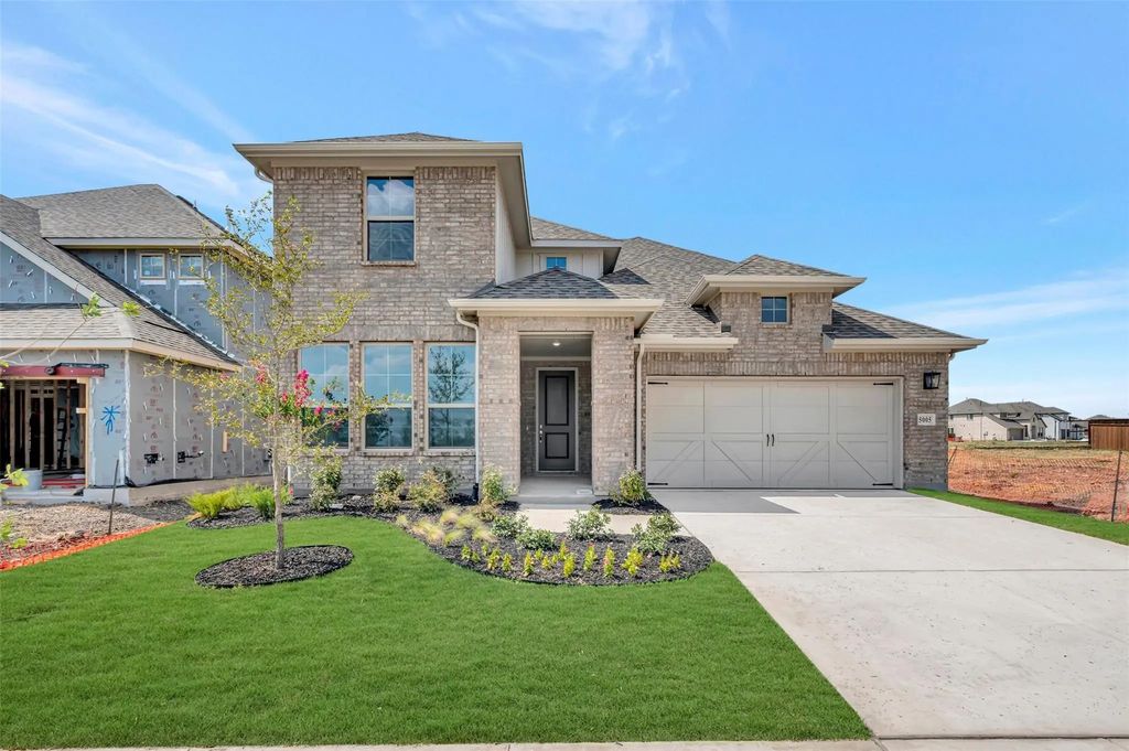 5005 Lily Creek Drive, Aubrey