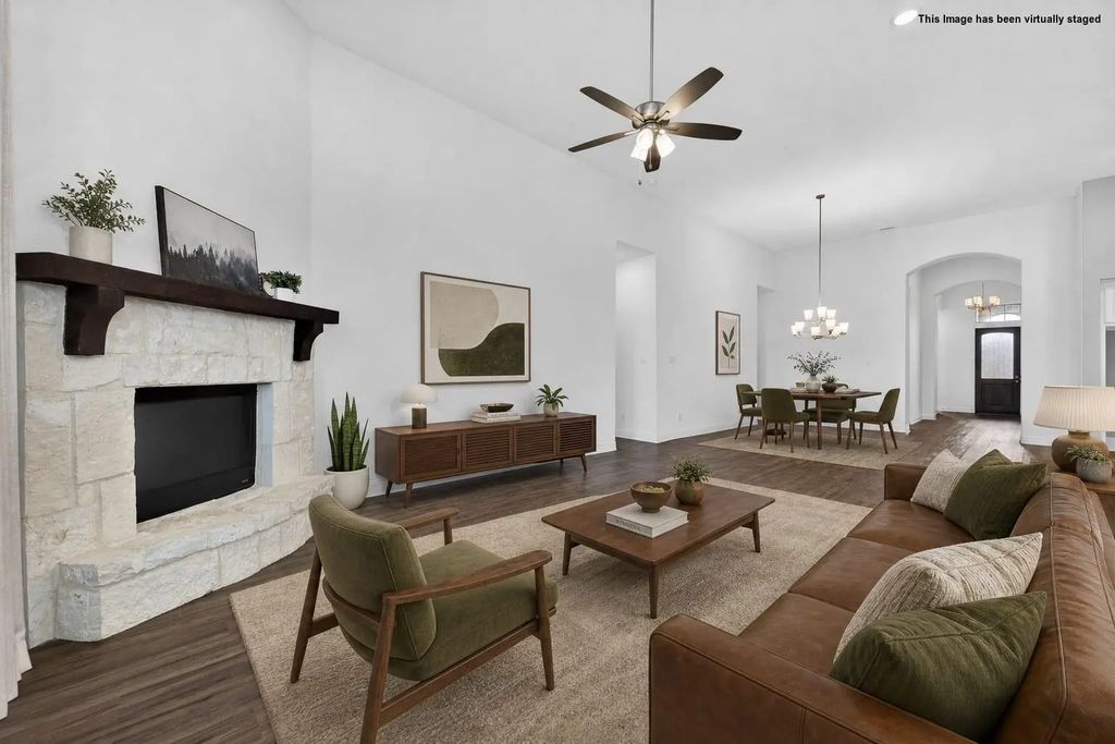 7457 Pondview Lane, Fort Worth