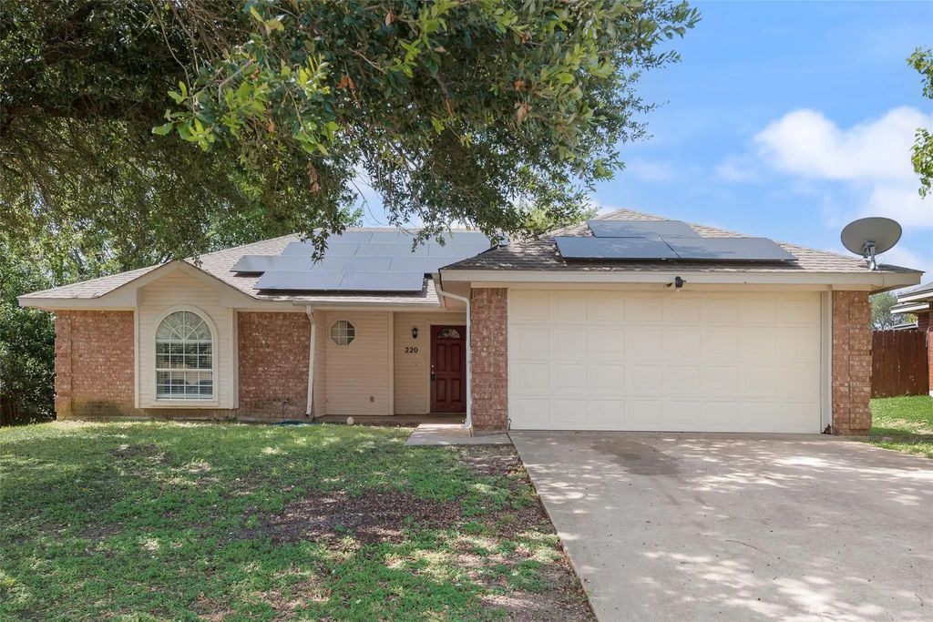 220 Hollywood Drive, Glenn Heights