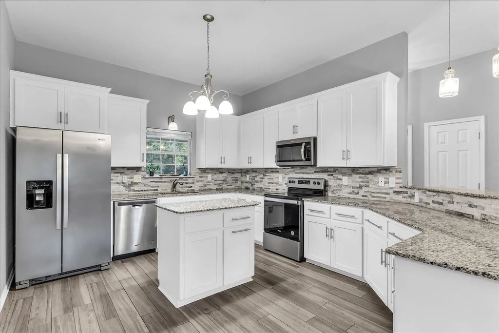 7 Market Loop, Morgans Point Resort