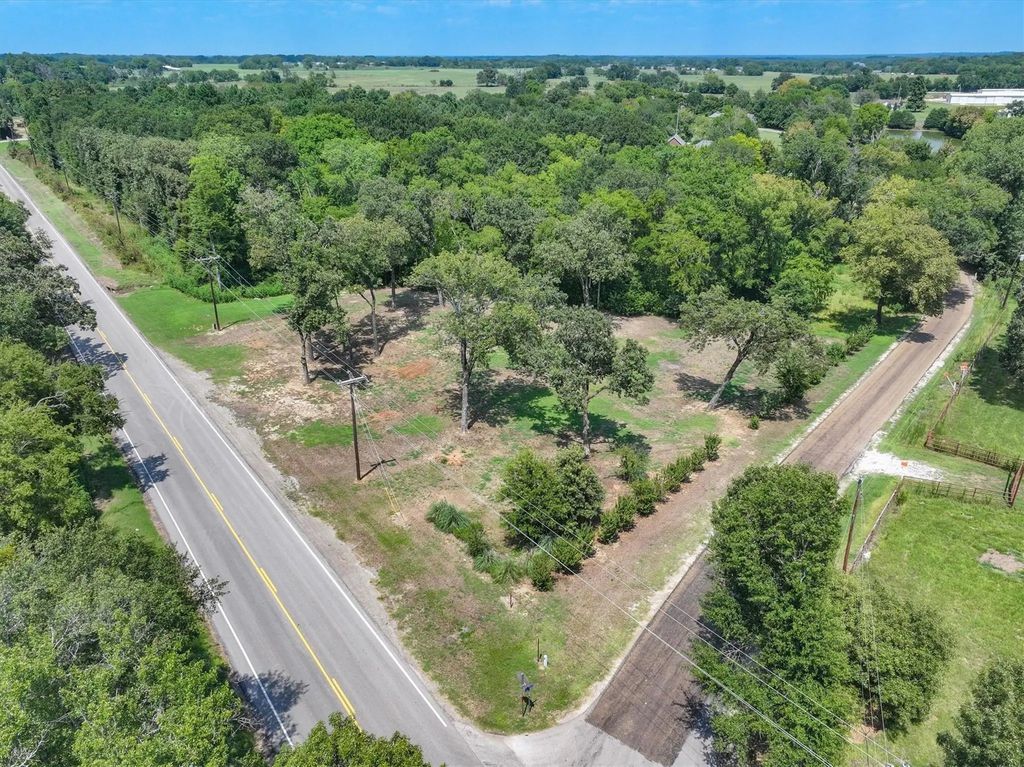 11885 Fm 859, Wills Point