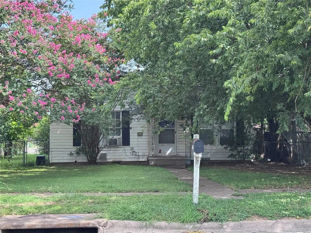 3300 Harrison Street, Bellmead
