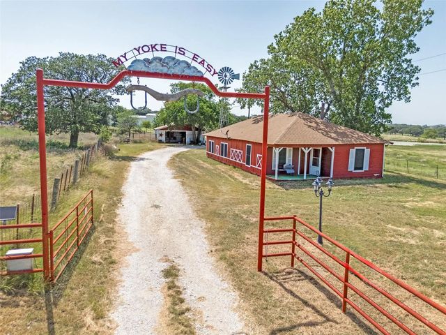 1200 County Road 904, Joshua
