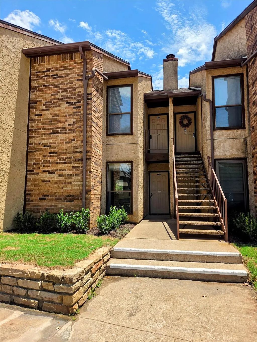 2103 Friendly Drive 3211, Arlington