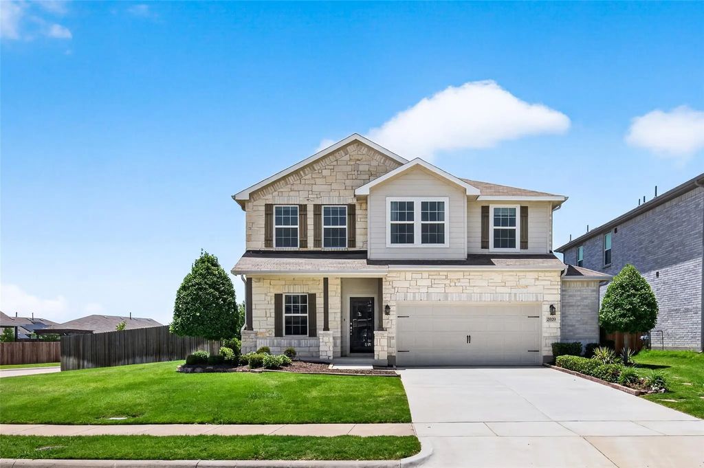 2020 Bronte Drive, Forney