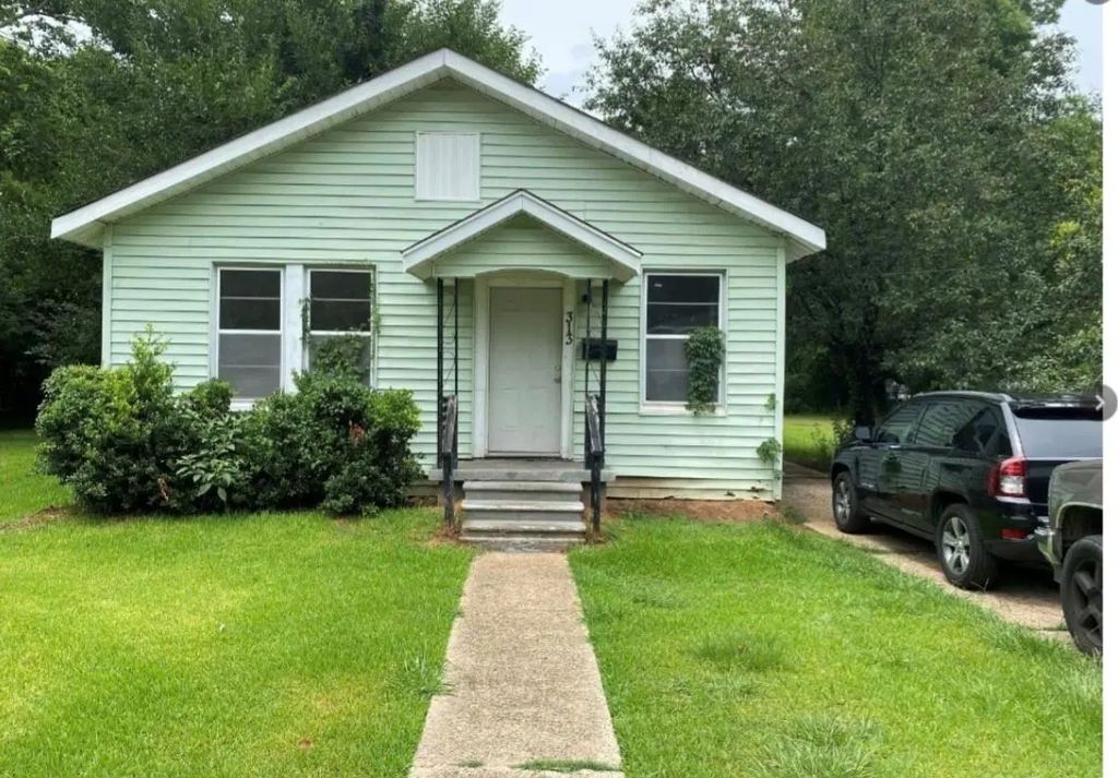313 Joannes Street, Bossier City
