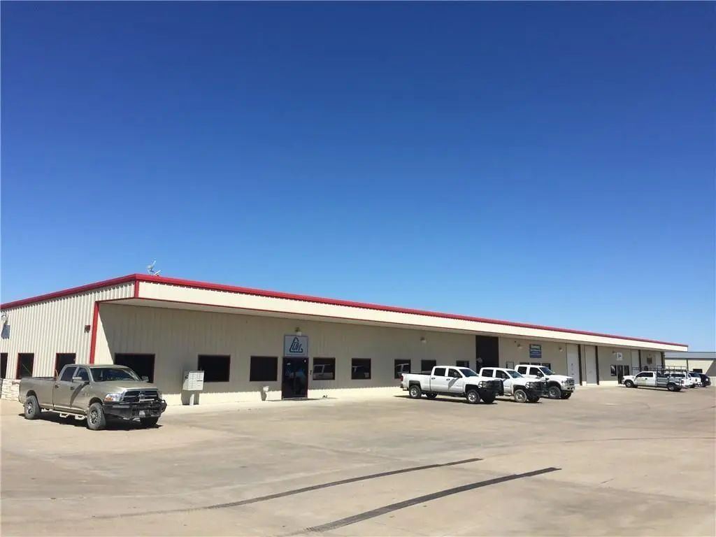 211 M & M Ranch Road 102-104, Granbury