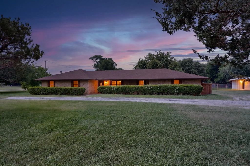 1090 Ashford Lane, Midlothian