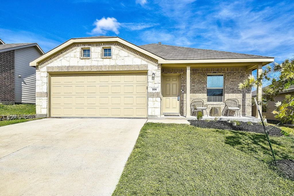 336 Dry Canyon Way, Fort Worth