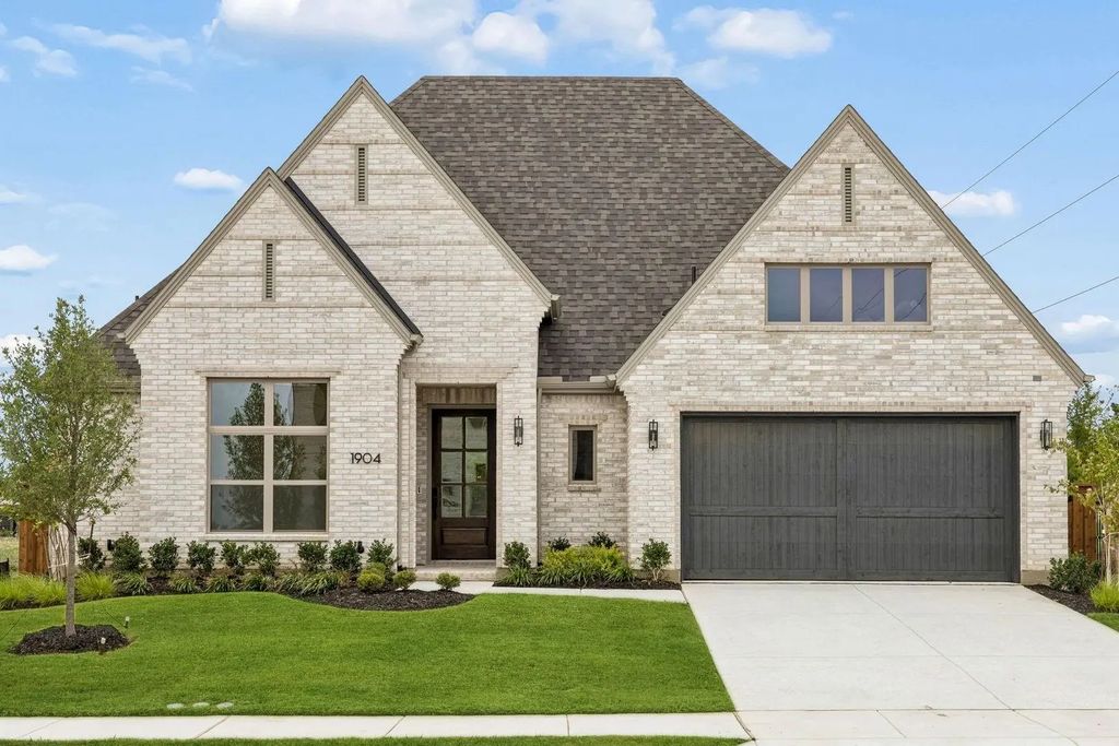 1904 Forest Park Way, Celina