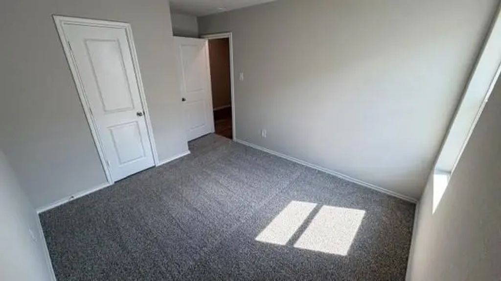 217 Mlm Parkway, Bridgeport