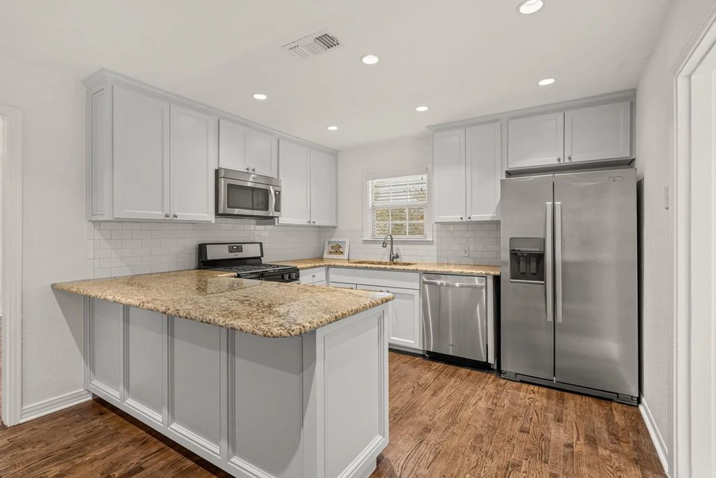 2725 Wayside Avenue, Fort Worth