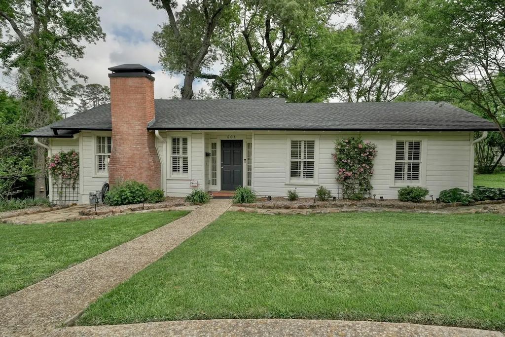 608 E 5th Street, Tyler