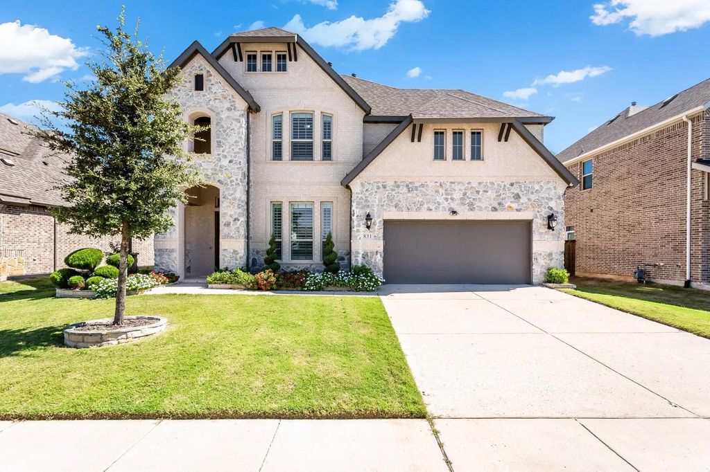 831 Orchard Drive, Prosper