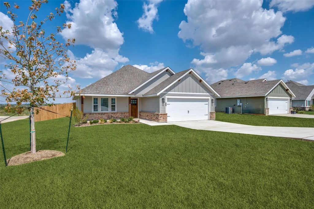 312 Colby Drive, Hillsboro