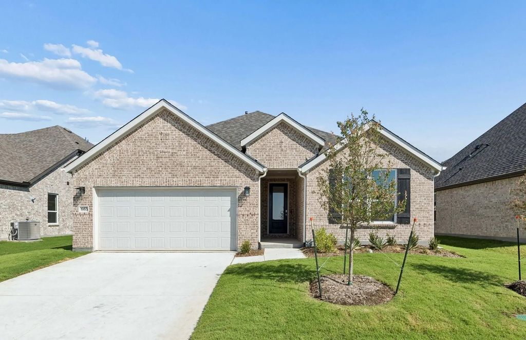 663 Pistachio Parkway, Forney