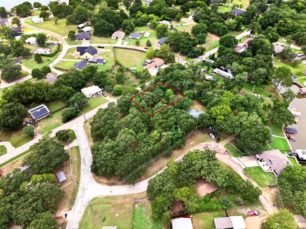 624 Legendary Lane, Gun Barrel City