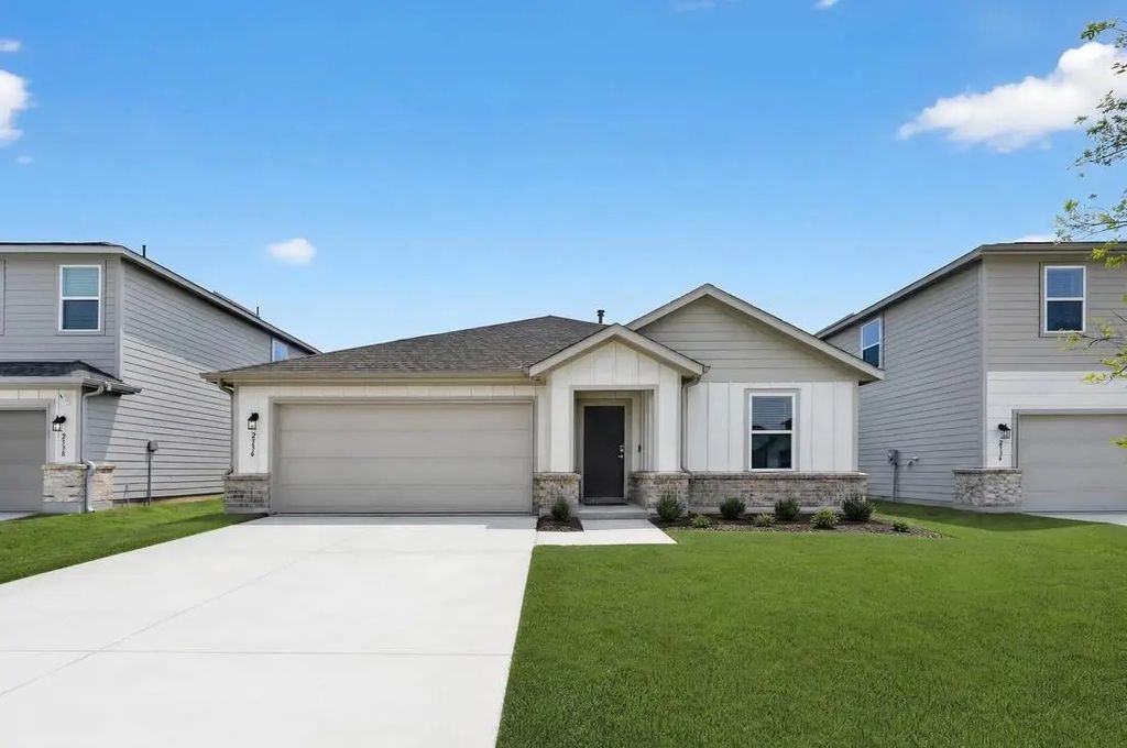 2336 Buffalo Bayou Way, Crandall