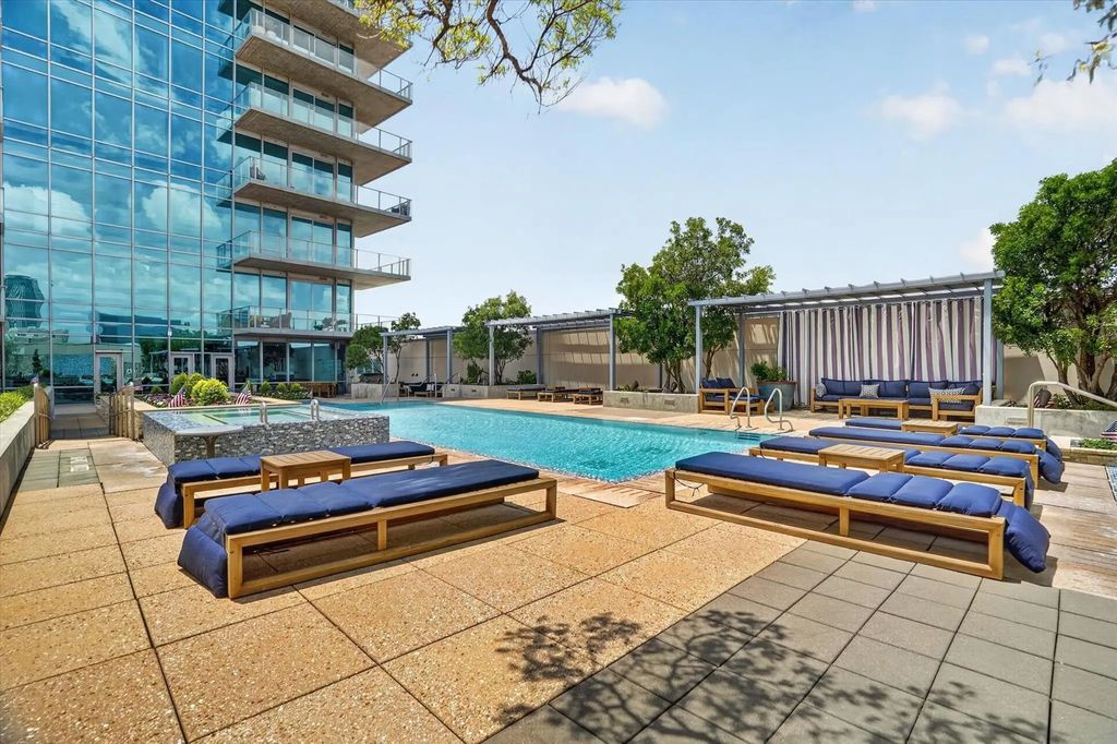 1301 Throckmorton Street 2401, Fort Worth