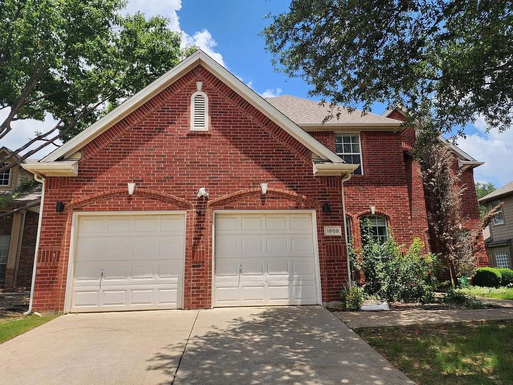 1808 Hidden Brook Trail, Flower Mound