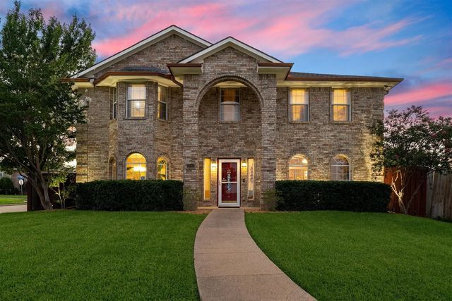 2503 Barger Court, Sachse