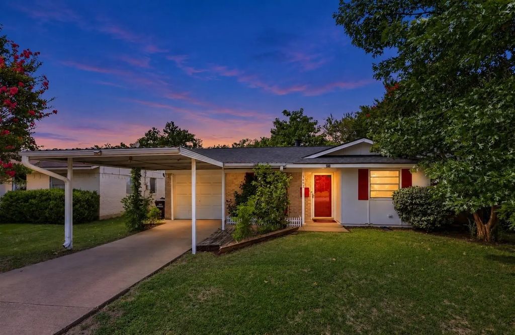 3005 18th Street, Plano